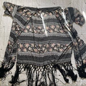 Papaya floral cardigan size medium. 100% polyester